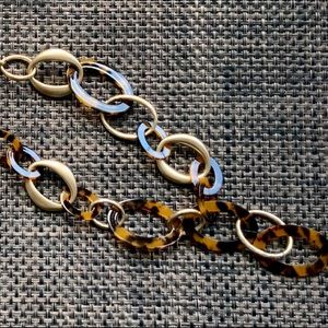 Chico’s Tortoise and Gold tone Necklace